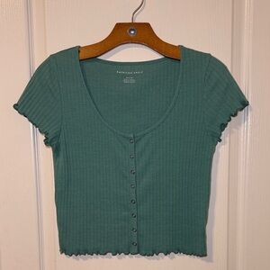 American Eagle Women's Snap Front Lettuce Hem Baby Tee Size Medium NWOT